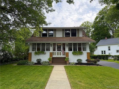 /international/us/26-pleasant-avenue-hamburg-ny-110109030364/