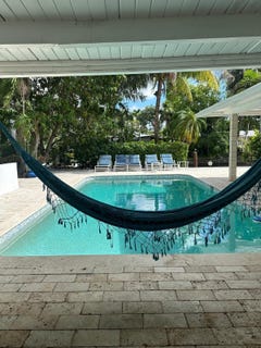 /international/us/2645-scott-street-hollywood-fl-110108389312/