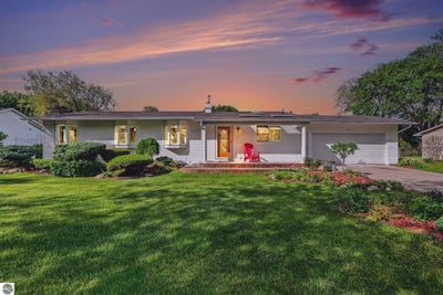 /international/us/1210-glenwood-drive-mt-pleasant-mi-110108226533/