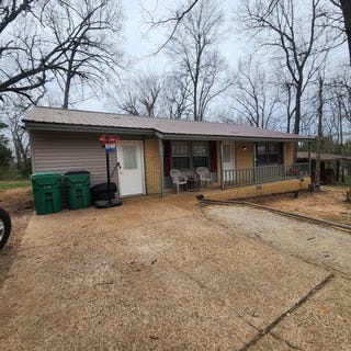 /international/us/28-skyline-drive-cherokee-village-ar-110098349543/