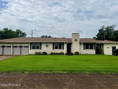 /international/us/513-montgomery-street-aberdeen-ms-110108976729/