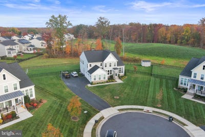 /international/us/24696-crested-butte-court-aldie-va-110099997947/