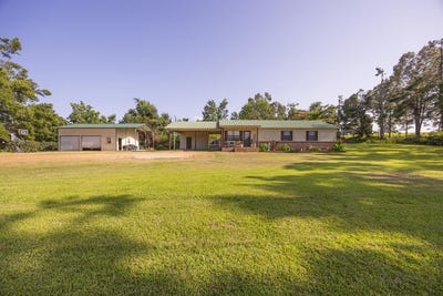 /international/us/10464-eureka-rd-courtland-ms-110109215489/