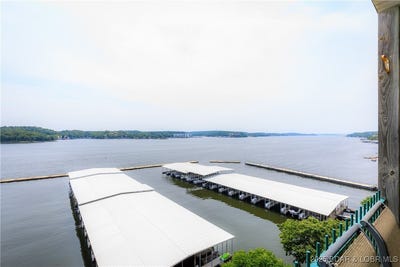/international/us/607-e-harbour-towne-drive-lake-ozark-mo-110100199728/