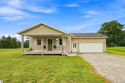 /international/us/8361-king-arthurs-court-kingsley-mi-110109860185/