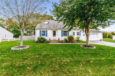 /international/us/8-charles-avenue-westerly-ri-110101302957/?lang=id