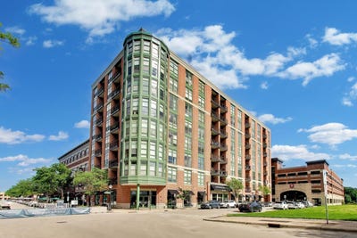 /international/us/1-s-highland-avenue-arlington-heights-il-110109041523/