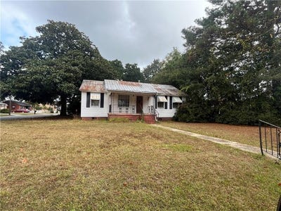 /international/us/101-grant-street-chickasaw-al-110106920169/
