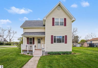 /international/us/232-s-gwinner-street-ithaca-mi-110107722429/