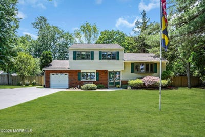 /international/us/37-gordons-corner-road-manalapan-nj-110108568762/