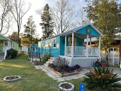 /international/us/83-whispering-pines-georgetown-ga-110106364874/