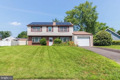 /international/us/27-harper-lane-willingboro-nj-110100658268/