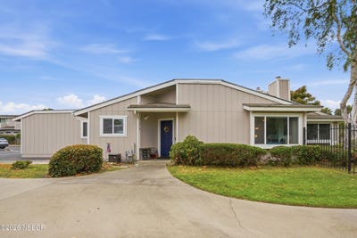 /international/us/218-n-r-street-lompoc-ca-110107892770/