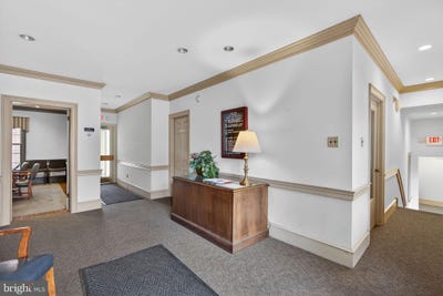 /international/us/111-n-broad-street-doylestown-pa-110106102133/