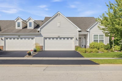 /international/us/1666-francis-drive-pingree-grove-il-110110011752/