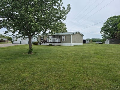 /international/us/4299-white-oak-road-peebles-oh-110107808119/