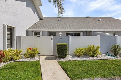 /international/us/707-sw-3rd-court-cape-coral-fl-110102751062/