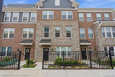 /international/us/43034-atwood-avenue-novi-mi-110108744972/