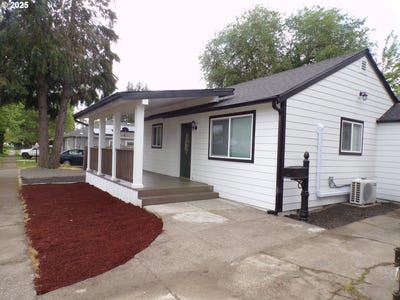 /international/us/870-w-lincoln-st-woodburn-or-110099130066/