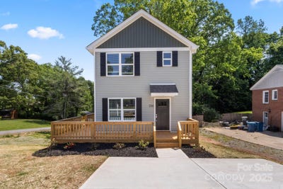 /international/us/236-elizabeth-avenue-forest-city-nc-110107810998/