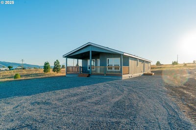 /international/us/955-high-prairie-rd-lyle-wa-110103753567/