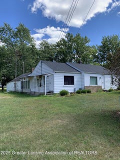 /international/us/6421-s-washington-avenue-lansing-mi-110103602146/