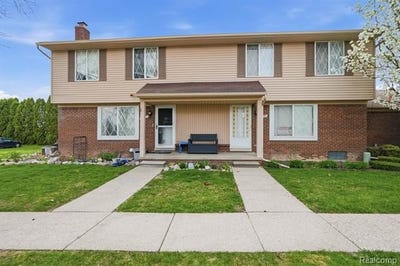 /international/us/51260-johns-drive-chesterfield-twp-mi-110107725062/