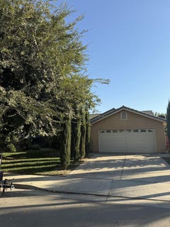 /international/us/1178-marks-ct-dinuba-ca-110120422622/