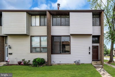 /international/us/171-hollingston-place-east-windsor-nj-110108915184/