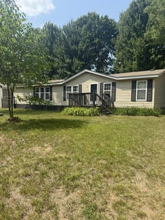 /international/us/20516-9-mile-rd-road-reed-city-mi-110100655486/