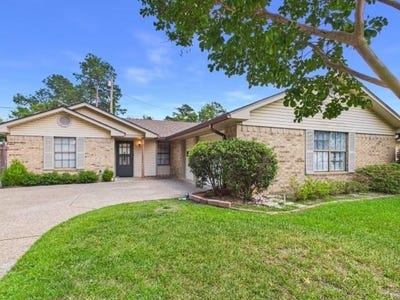 /international/us/782-southwood-dr-athens-tx-110108334542/