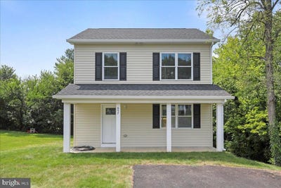 /international/us/657-ash-st-strasburg-va-110093618023/