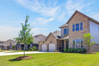 /international/us/821-mackin-avenue-pike-road-al-110104414432/