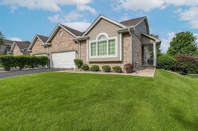 /international/us/18106-waterside-circle-orland-park-il-110109794588/