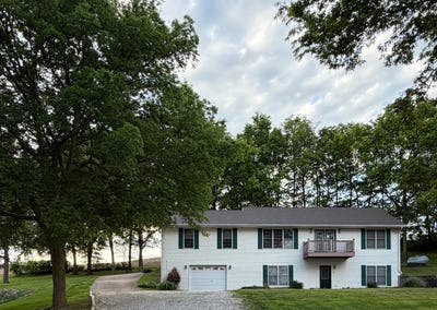 /international/us/406-cove-rd-golden-eagle-il-110107687980/