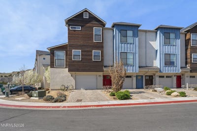 /international/us/5055-ciarra-kennedy-lane-reno-nv-110106588828/