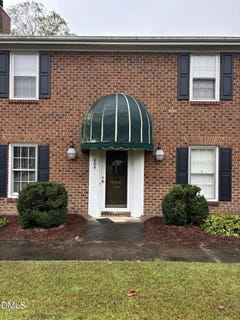 /international/us/404-w-harnett-street-benson-nc-110108019375/