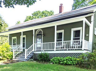 /international/us/40-schoolhouse-road-salisbury-vt-110100879482/