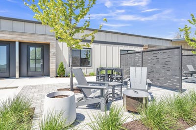 /international/us/1103-sanborn-avenue-okoboji-ia-110100585154/