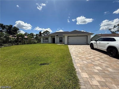 /international/us/819-alvin-avenue-lehigh-acres-fl-110120893503/