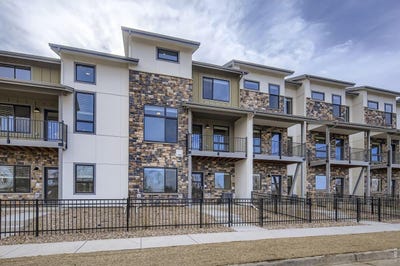 /international/us/1003-schlagel-st-fort-collins-co-110108446636/