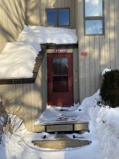 /international/us/11-hassey-bend-wilmington-vt-110105799686/