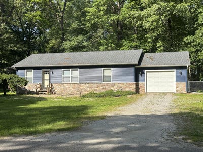 /international/us/2367-w-dogwood-drive-union-mills-in-110108447927/
