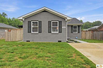 /international/us/2583-vonoa-drive-radcliff-ky-110108240087/