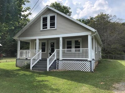 /international/us/2504-2506-austinville-rd-austinville-va-110101506853/?lang=id
