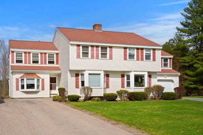 /international/us/27-reed-street-londonderry-nh-110107394324/
