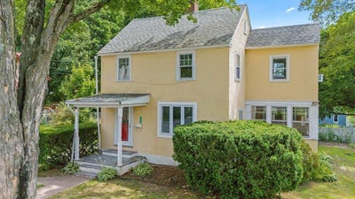 /international/us/234-harvard-street-springfield-vt-110101218781/