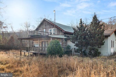 /international/us/1929-lake-ferndale-drive-levels-wv-110096514066/