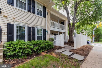 /international/us/10198-b-ashbrooke-court-oakton-va-110108060239/