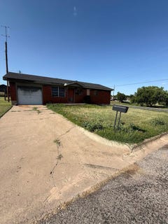 /international/us/721-e-15th-avenue-pampa-tx-110110372531/